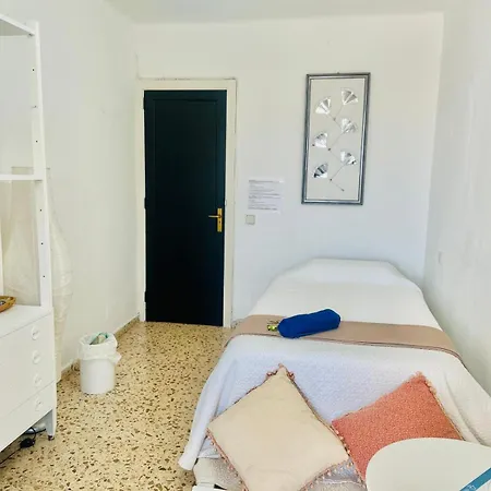 Habitacion Rustica En Para Una Sola Persona En Casa Familiar Palma de Mallorca
